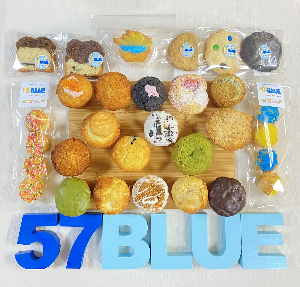 57BLUEの写真