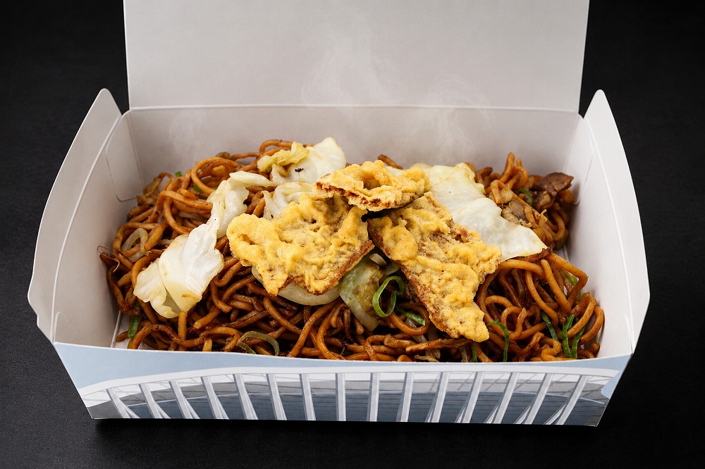 サンフレ辛麺焼きそばブース（場外ワゴン・円形広場）の写真